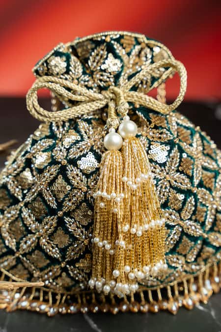 Buy_Nayaab By Sonia_Emerald Green Embroidery, Metallic Thread, Tassels, Pearls, Leafy Lattice Potli 
