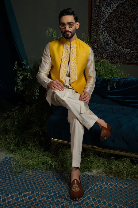 Buy_Runit Gupta_Yellow Chanderi Silk Beads Mari Ombre Nehru Jacket _Online_at_Aza_Fashions