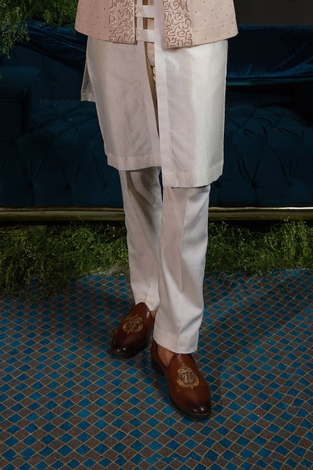 Runit Gupta_Peach Linen, Cotton, Chanderi , Vegan Arch Lapel Rose Bundi And Kurta Set _at_Aza_Fashions