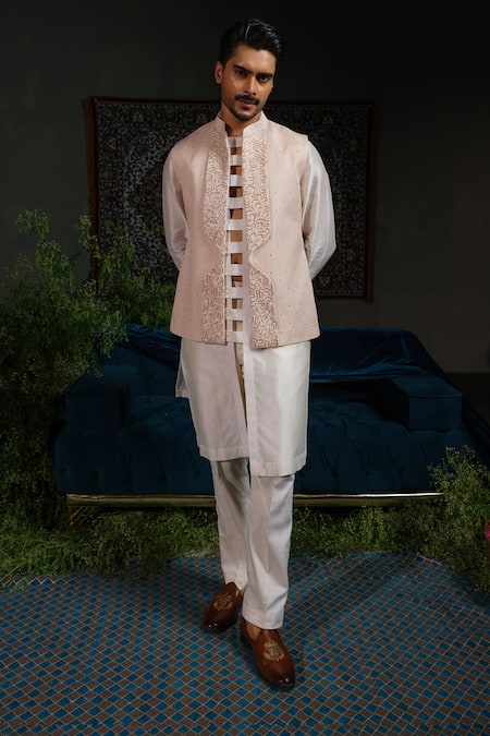 Runit Gupta Arch Lapel Rose Bundi & Kurta Set 