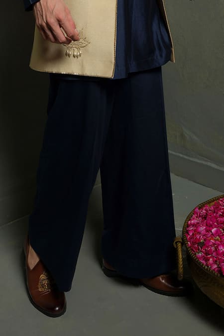 Runit Gupta_Cream Chanderi , Vegan Embroidery, Glitter Oat Latkan Bundi And Kurta Set _Online_at_Aza_Fashions