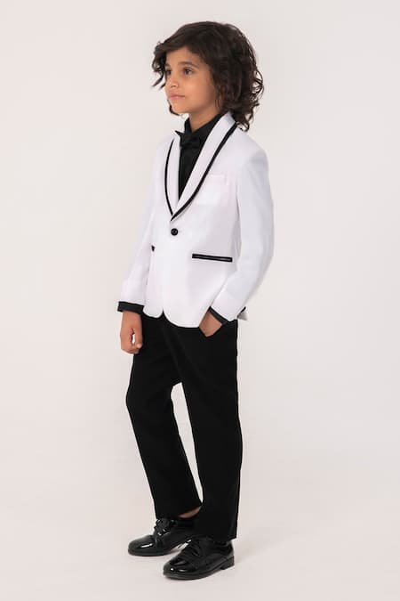 Buy_Partykles_White Classic Tuxedo Coat Pant Shirt And Bowtie _Online_at_Aza_Fashions
