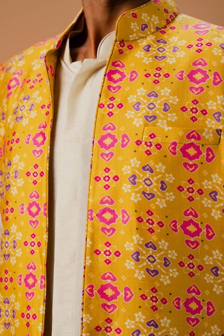 Buy_Ria Shah Label_Yellow Dupion, Silk Patola Print Bundi And Kurta Set _Online_at_Aza_Fashions