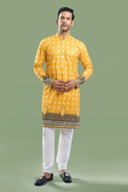Arihant Rai Sinha Thread & Sequin Embroidered Kurta Set 