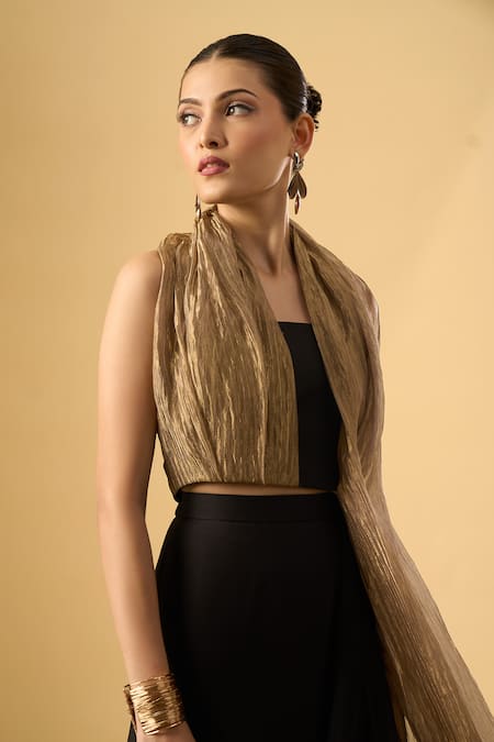 Ritika Arya Jain Black Bandeau Neck Ray Of Draped Top Online at Aza Fashions Ritika Arya Jain_Black Bandeau Neck Ray Of Draped Top _Online_at_Aza_Fashions