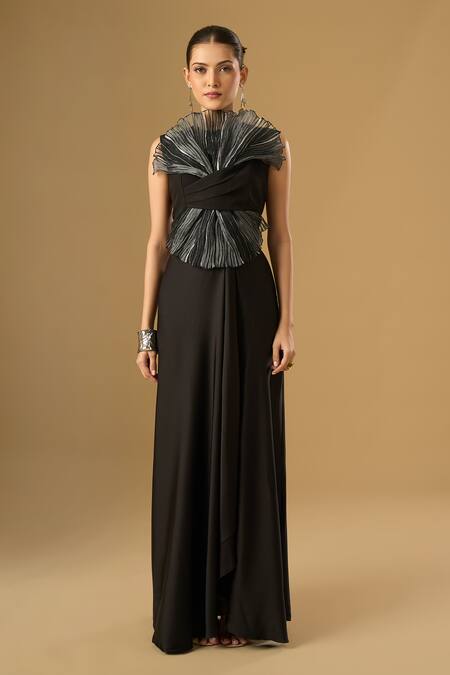 Ritika Arya Jain_Black Ruffles Round Neck Cropped Rim Top _Online_at_Aza_Fashions