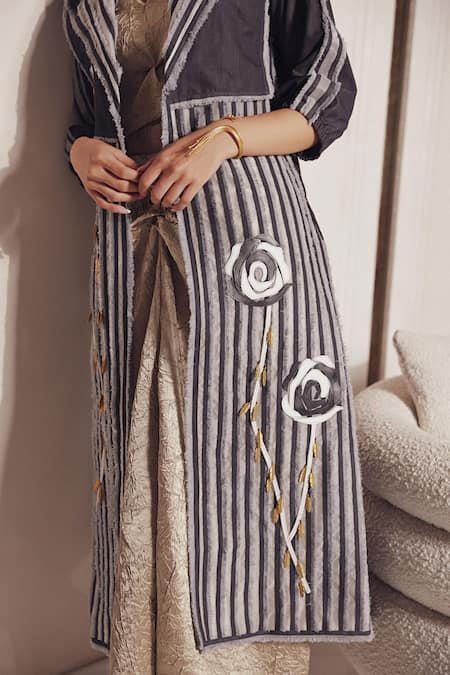 Buy_Devina Juneja_Gray Organza, Denim Applique, Metallic Thread V-neck Rosa Long Jacket _Online_at_Aza_Fashions