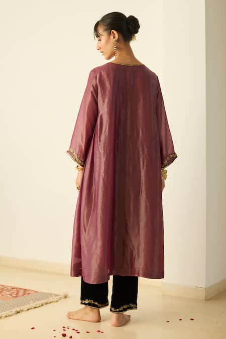 Sarang Kaur_Purple Tissue, Silk, Velvet Embroidery, Metallic Thread, Samridhi Kurta Set _at_Aza_Fashions