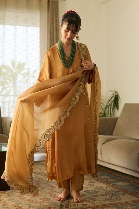 Sarang Kaur_Mustard Satin, Silk, Tissue Embroidery, Zari V-neck Dua Kurta Set _Online_at_Aza_Fashions