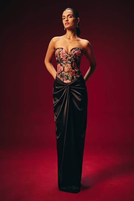 Buy_Roze_Black Tussar, Satin Embroidery, Sequins Tisya Corset And Draped Skirt Set _Online_at_Aza_Fashions