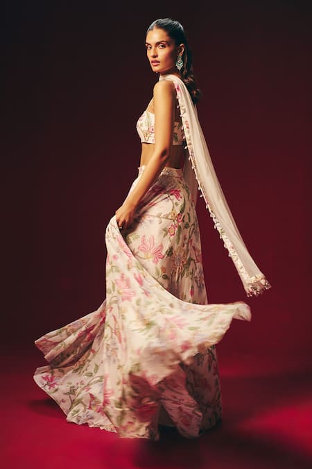 Roze Verona Hand Embroidered Floral Lehenga Set 