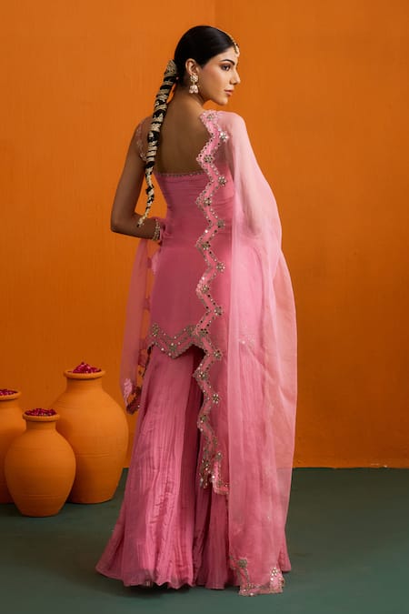 Bhawna Sethi Nistya Mirror Embroidered Kurta Set 