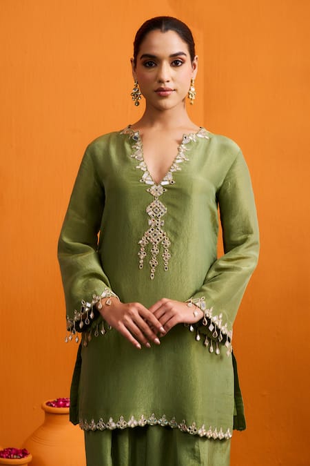 Bhawna Sethi_Green Silk, Tissue, Organza Mirrors, Tassels, Ditya Kurta With Farshi Salwar _Online_at_Aza_Fashions
