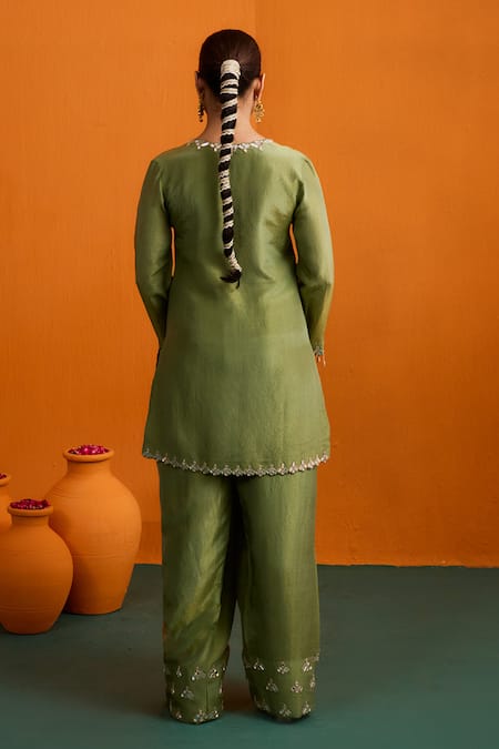 Bhawna Sethi Ditya Embroidered Kurta With Farshi Salwar  