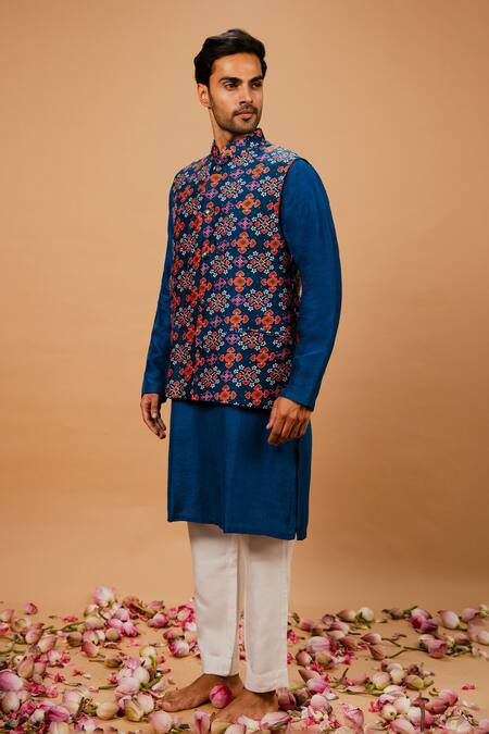 Ria Shah Label_Multi Color Dupion, Silk Patola Pattern Bundi Kurta Set _Online_at_Aza_Fashions