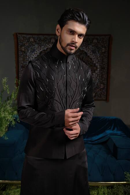 Runit Gupta_Black Chanderi , , Vegan Embroidery Thunder Bundi And Kurta Set _at_Aza_Fashions