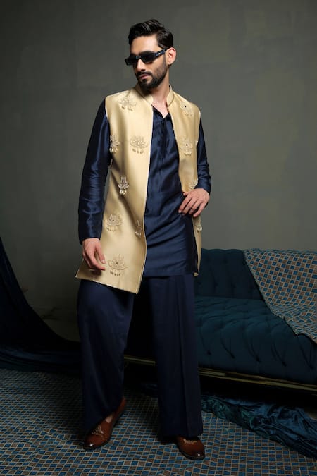 Buy_Runit Gupta_Cream Chanderi , Vegan Embroidery, Glitter Oat Latkan Bundi And Kurta Set _Online_at_Aza_Fashions