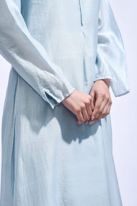 JAYATI GOENKA_Aqua Chanderi Silk Embroidery Round Neck Printed Kurta Set _Online_at_Aza_Fashions