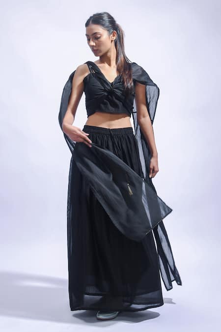 JAYATI GOENKA_Black Chanderi Silk Zari, Tassels V-neck Diy Night Skirt Set _at_Aza_Fashions