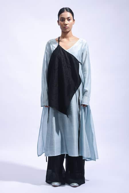 Buy_JAYATI GOENKA_Aqua Chanderi , Zari, Embroidery V-neck Layer Kurta And Pant Set _Online_at_Aza_Fashions