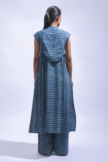 JAYATI GOENKA Indigo Chambray Block Print Kurta & Pant Set 