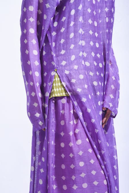 JAYATI GOENKA_Purple Chanderi Silk Embroidery, Zari V-, Halter Kurta And Pant Set _at_Aza_Fashions