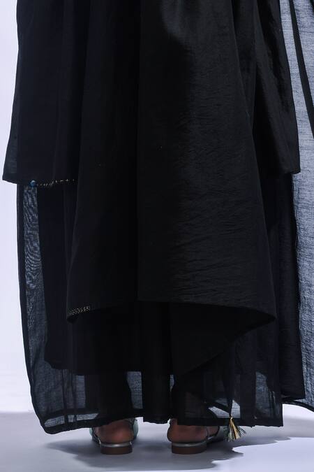 JAYATI GOENKA_Black Chanderi Silk Zari Round Neck Noir Rhythm Skirt Set _Online_at_Aza_Fashions