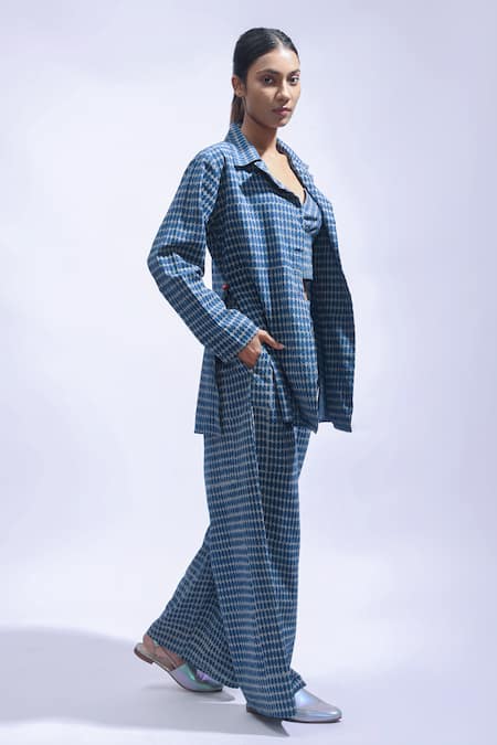 JAYATI GOENKA_Blue Cotton Metallic Thread, Embroidery Block Printed Chambray Blazer Set _Online_at_Aza_Fashions