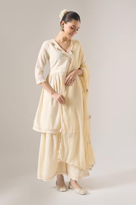 Naintara Bajaj Off White Cotton Lace, Gota Patti, Applique V-neck Embroidered Kurta Sharara Set