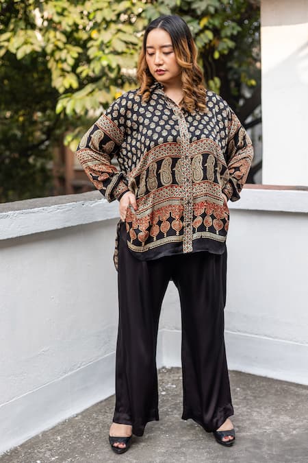 Prahnaaya Ajrakh Hand-Block Printed Hi-Low Shirt & Pant Set 