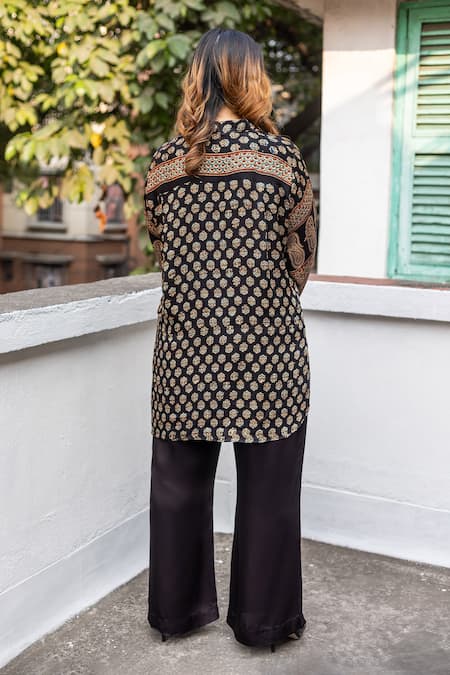 Prahnaaya Ajrakh Hand-Block Printed Hi-Low Shirt & Pant Set 
