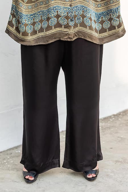 Prahnaaya_Beige Satin, Modal Collared, V-neck Ajrakh Motif Hand Blocked Shirt And Pant Set _Online_at_Aza_Fashions