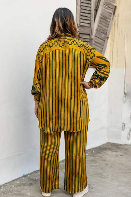 Prahnaaya Ajrakh Hand-Block Printed Hi-Low Shirt & Pant Set 