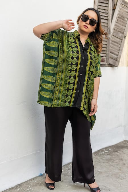 Shop_Prahnaaya_Green Satin, Modal Collared, Ajrakh Hand-blocked Bubble Motif Shirt And Pant Set _Online_at_Aza_Fashions