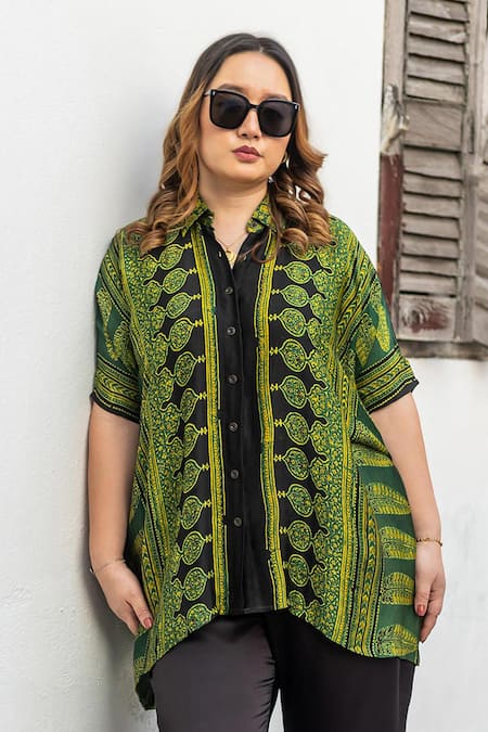Prahnaaya_Green Satin, Modal Collared, Ajrakh Hand-blocked Bubble Motif Shirt And Pant Set _at_Aza_Fashions