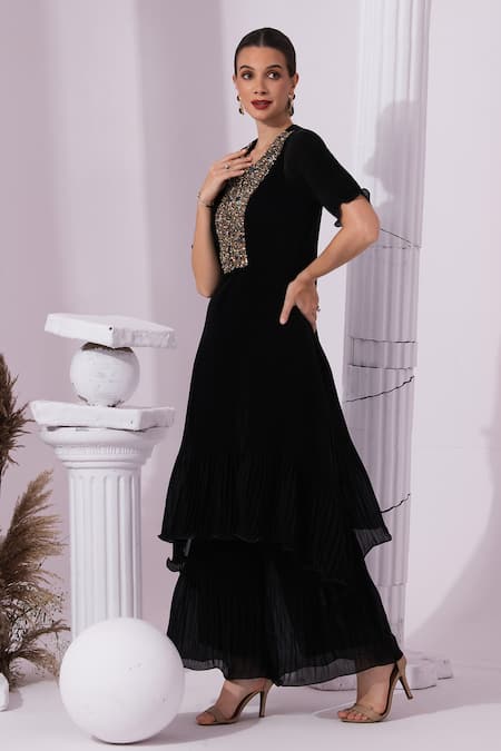 Shop Preeti Mehta Black Tissue, Satin Beads, Embroidery Round Neck Metallic Kurta Set Online at Aza Fashions Shop_Preeti Mehta_Black Tissue, Satin Beads, Embroidery Round Neck Metallic Kurta Set _Online_at_Aza_Fashions