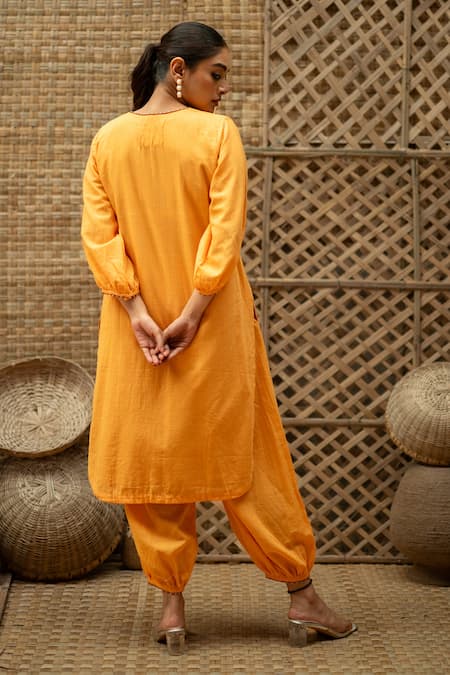 Shop_Vaani Beswal_Yellow Handloom Cotton Fabric Bagh Applique Floral Kurta And Barrel Pant Set 