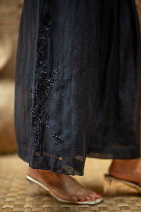 Vaani Beswal_Blue Chanderi Embroidery Round Neck Bhumi Top And Palazzo Set _Online_at_Aza_Fashions