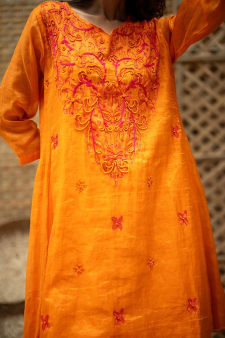 Buy_Vaani Beswal_Orange Tissue, Chanderi Embroidery, Beads V-neck Eira A-line Kurta And Pant Set _Online_at_Aza_Fashions