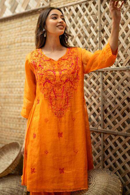 Buy_Vaani Beswal_Orange Tissue, Chanderi Embroidery, Beads V-neck Eira A-line Kurta And Pant Set 