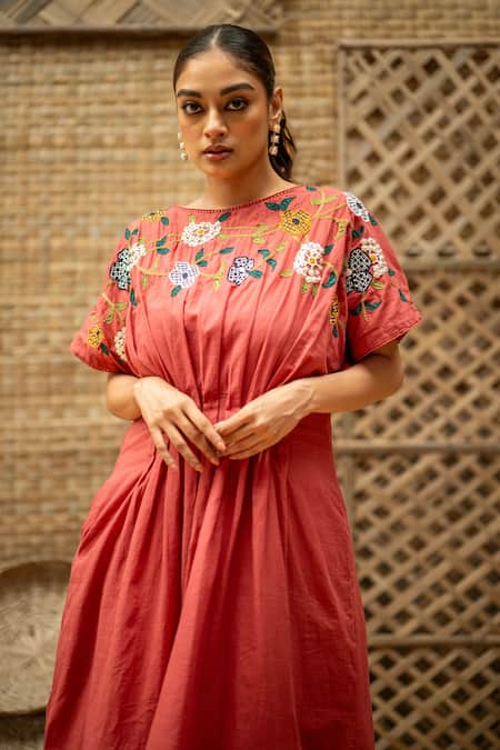 Shop_Vaani Beswal_Pink Cotton Applique, Sequins, Embroidery Round Neck Zohra Floral Midi Dress _Online_at_Aza_Fashions