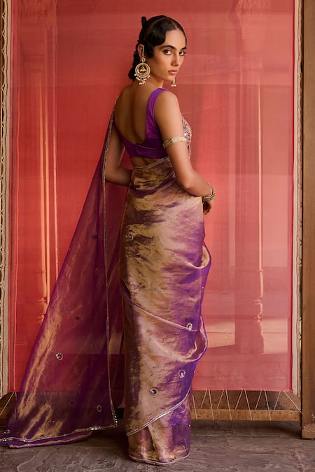 Zoon Silk Tissue Aari Work Saree With Blouse 