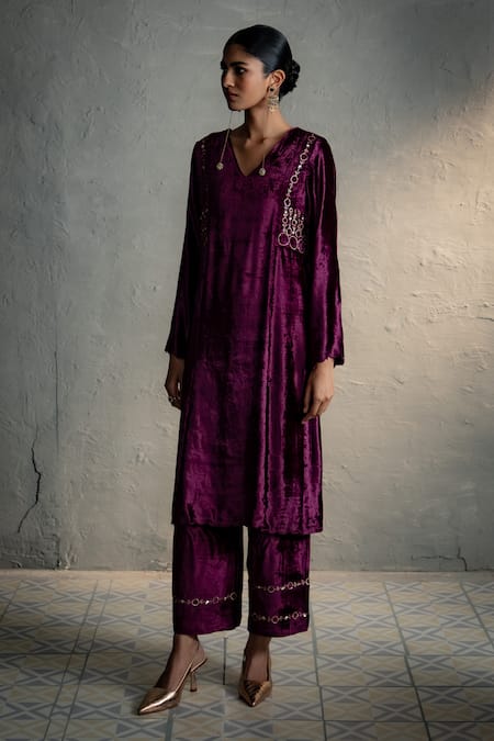 Buy Charkhee Pink Velvet, Organza Embroidery V-neck Circular Kurta Palazzo Set Online at Aza Fashions Buy_Charkhee_Pink Velvet, Organza Embroidery V-neck Circular Kurta Palazzo Set _Online_at_Aza_Fashions