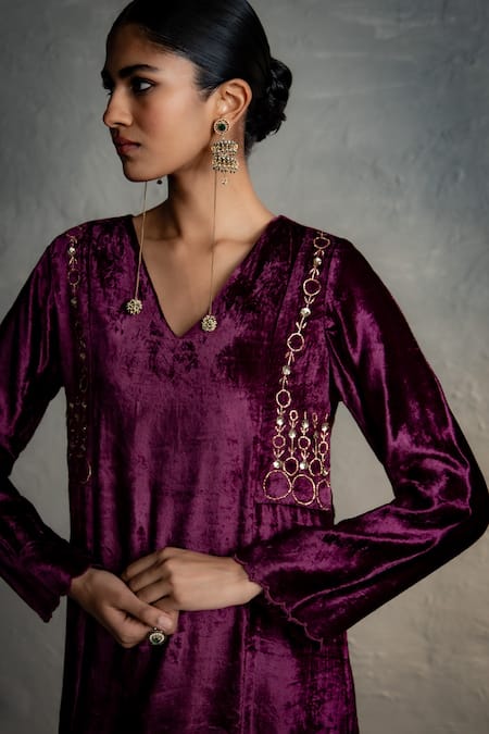Charkhee Pink Velvet, Organza Embroidery V-neck Circular Kurta Palazzo Set at Aza Fashions Charkhee_Pink Velvet, Organza Embroidery V-neck Circular Kurta Palazzo Set _at_Aza_Fashions
