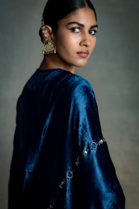 Charkhee_Blue Velvet Embroidery, Sequins V-neck Placed Kurta Set _Online_at_Aza_Fashions