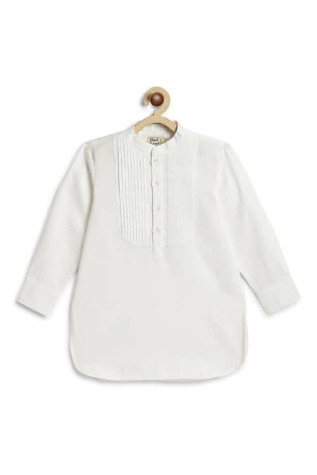 Buy_Tiber Taber_White Cotton Pintuck Detail Self Woven Kurta _Online_at_Aza_Fashions