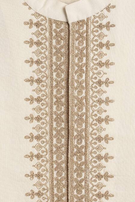 Buy_Tiber Taber_Cream Cotton Embroidery, Metallic Thread Bundi Jacket With Hook Eye Closure 