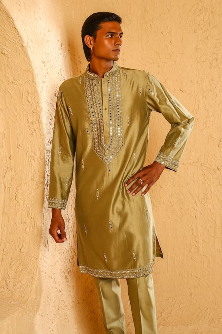 Chatenya Mittal_Beige Chanderi Mirrors, Beads, Metallic Thread Work Kurta And Pant Set _Online_at_Aza_Fashions