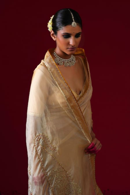 Kalakari By Akanksha_Gold Organza, Chanderi Silk Embroidery, Zari, Sequins Padmini Saree With Blouse _Online_at_Aza_Fashions