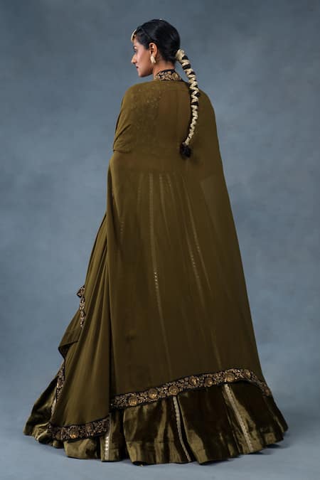 RICHA AHLUWALIA Zardozi & Sequin Embroidered Lehenga Set With Cape 